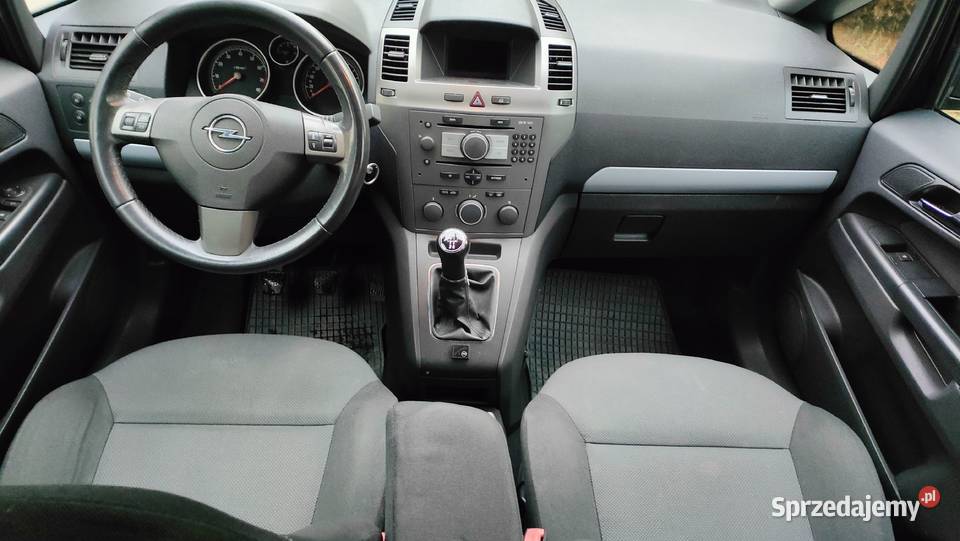 Opel Zafira B 18 140 BLPG 2006r 266 7mio osobowa