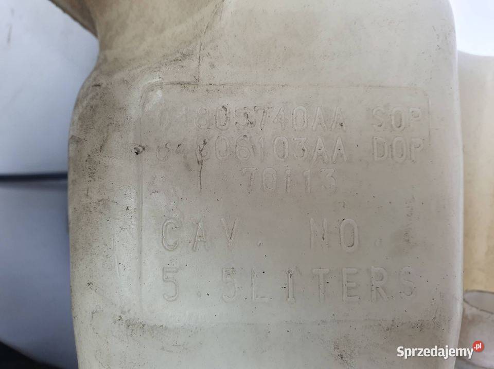 ZBIORNICZEK SPRYSKIWACZY CHRYSLER 300C