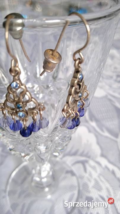 FINEZYJNE KOLCZYKI Z KORALIKAMI I CYRKONIAMI Piła