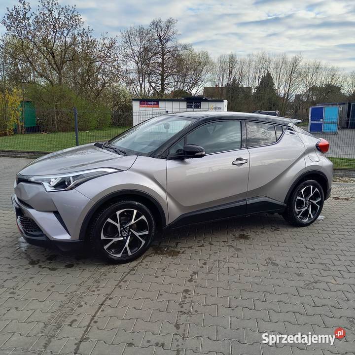 Toyota CHR Toyota CHR 12 turbo Książka serwisowa benzyna Opole