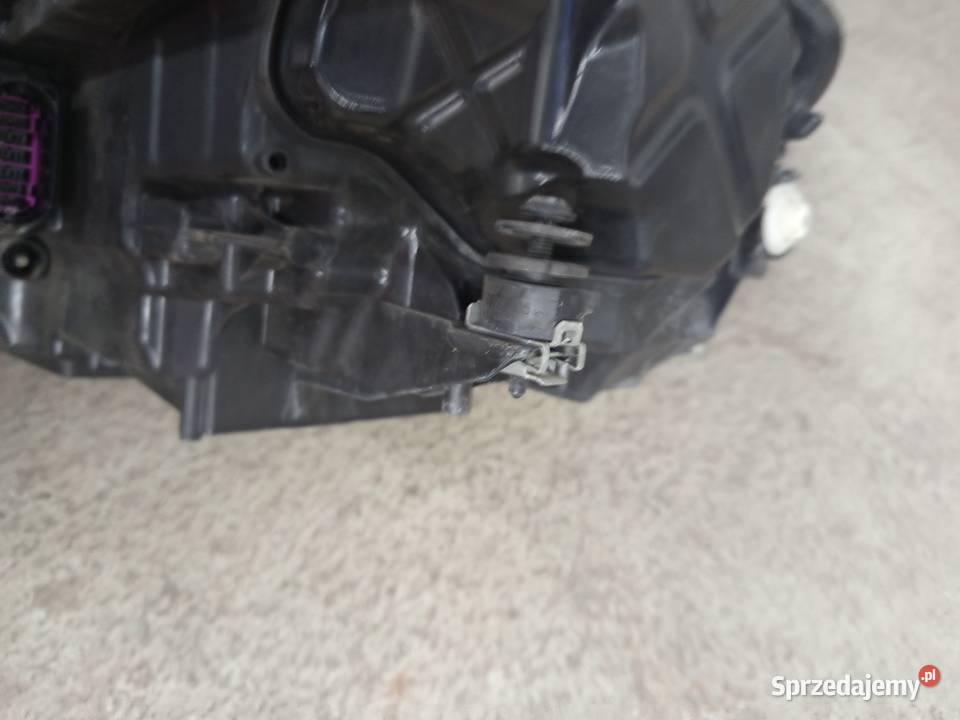 Reflektor prawy golf 7 lift full LED orginal osobowe Lampy przednie podkarpackie Rzeszów