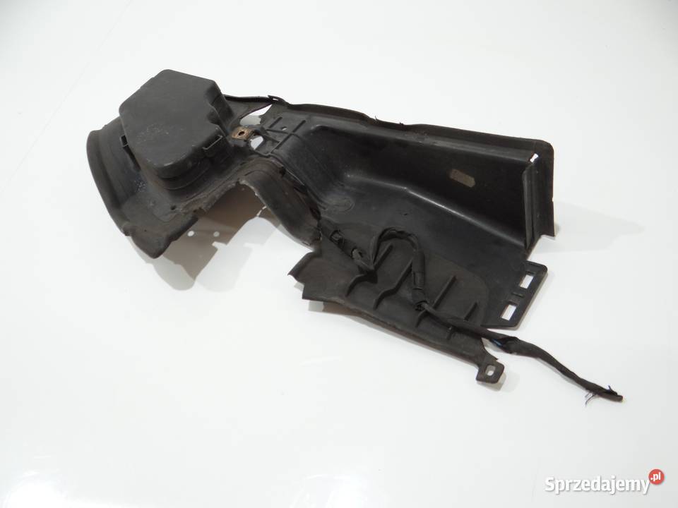 KANAŁ POWIETRZA LEWY BMW E60 E61 LCI M PAKIET Strzyżewice