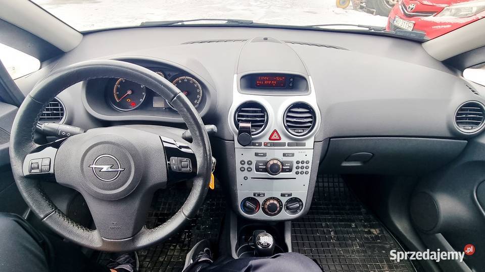 Opel Corsa D 12 Benz Van Białystok