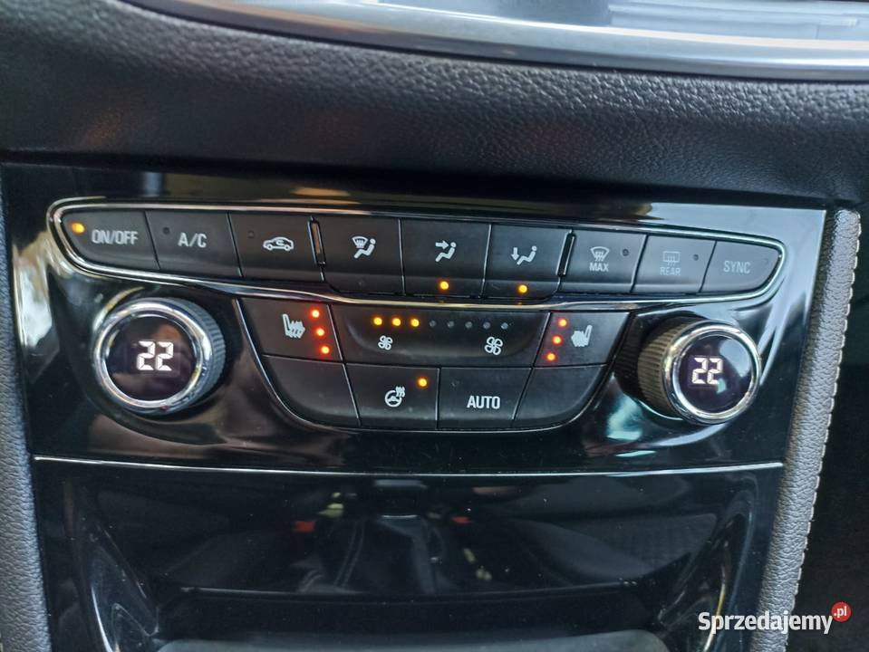 14T 150 Reflektory laserowe Android Auto CarPlay sprowadzony łódzkie Łask sprzedam