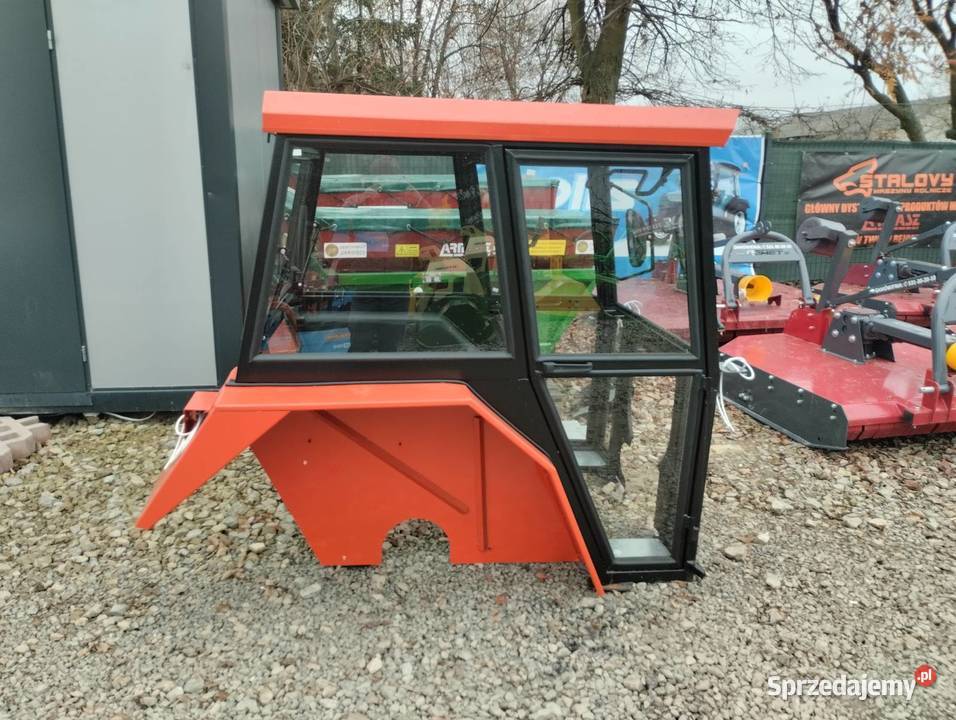 STALOVY Kabina do ciągnika C330 C360 MTZ T25 Pozostałe Barchaczów