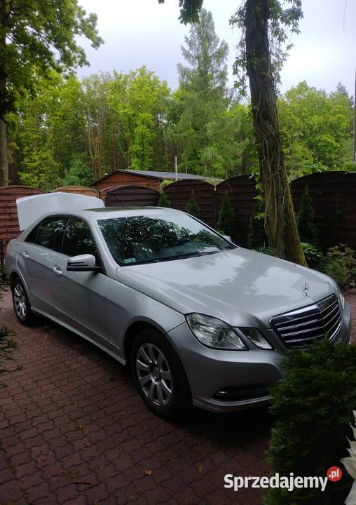 Okazyjnie Zadbany Mercedes E KlasaW 21220112012 elektrycznie ustawiane fotele Strzelno sprzedam