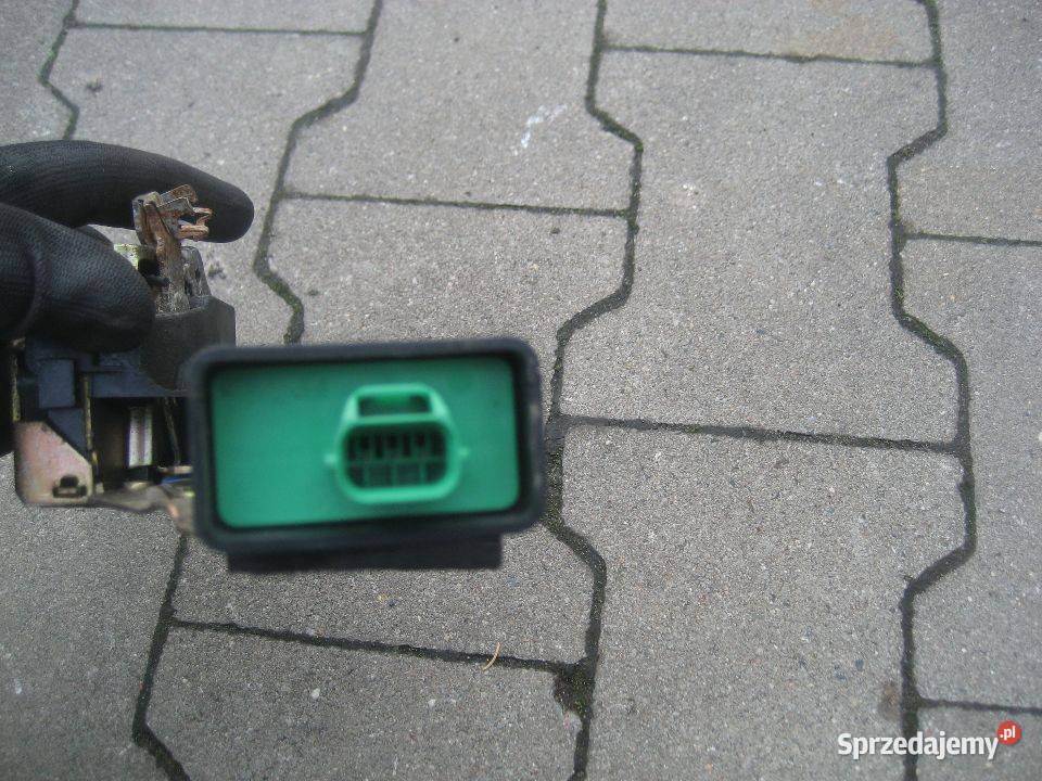 VOLVO S40 V40 9603r ZAMEK DRZWI PRZEDNI PRAWY wielkopolskie Rakoniewice sprzedam