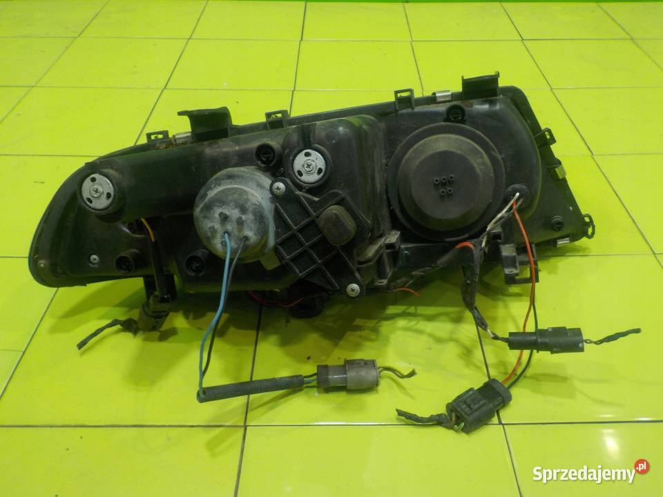 BMW 3 E46 9903 lampa lewa przod Lampy przednie mazowieckie Suków