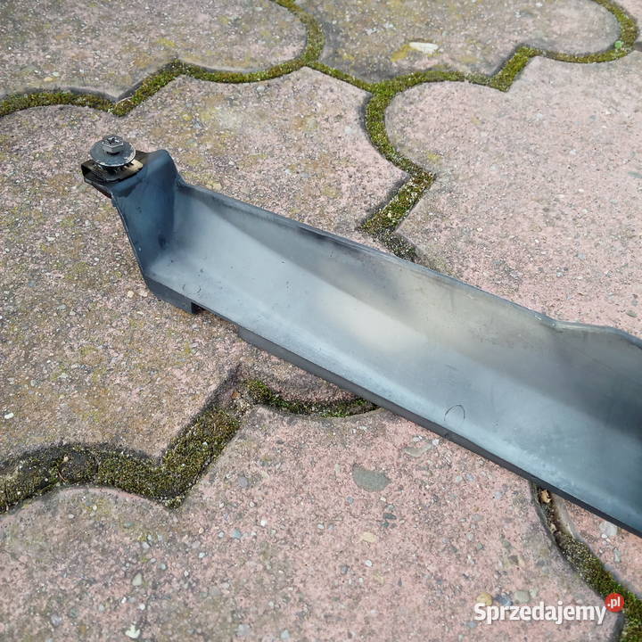 Audi 80 B3 18 Kierownica powietrza 893121286A