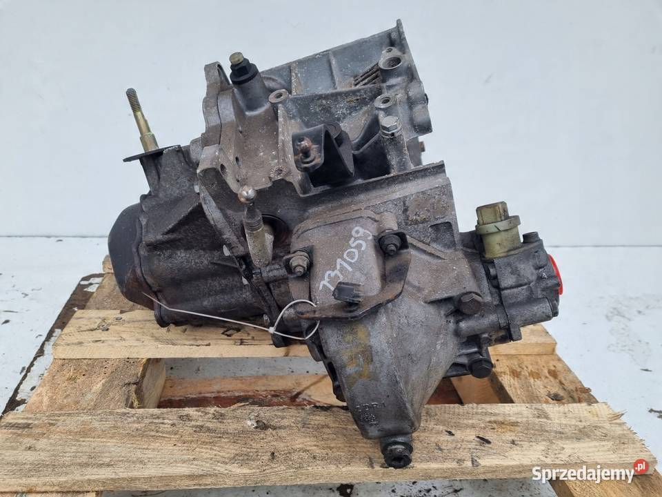 Peugeot Partner I 19 D SKRZYNIA BIEGÓW 20CH44 osobowe lubelskie Janów