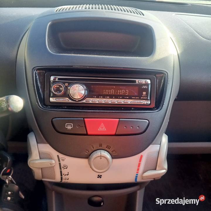 Peugeot 107 polski salon 10 benzyna świętokrzyskie