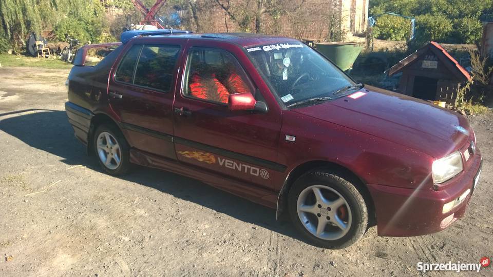 Volkswagen Vento 18 75 tuning światła przeciwmgielne Biskupie