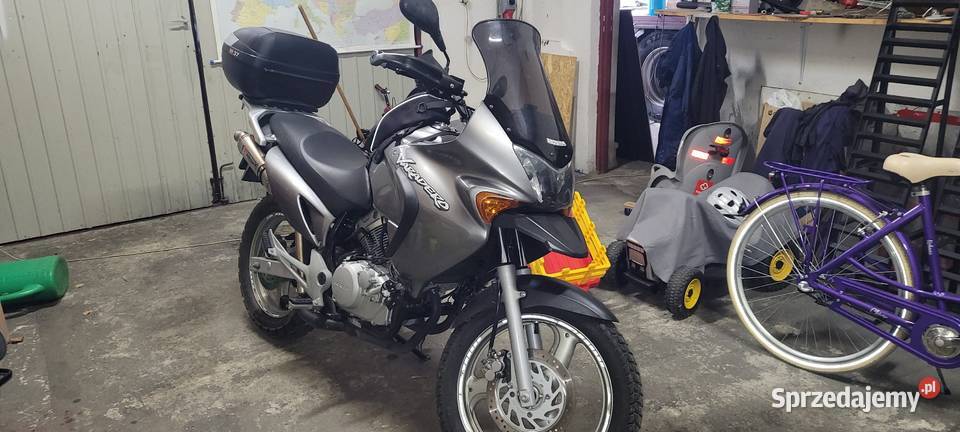 Honda Varadero 125 czterosuwowy mazowieckie Śniadków Górny A