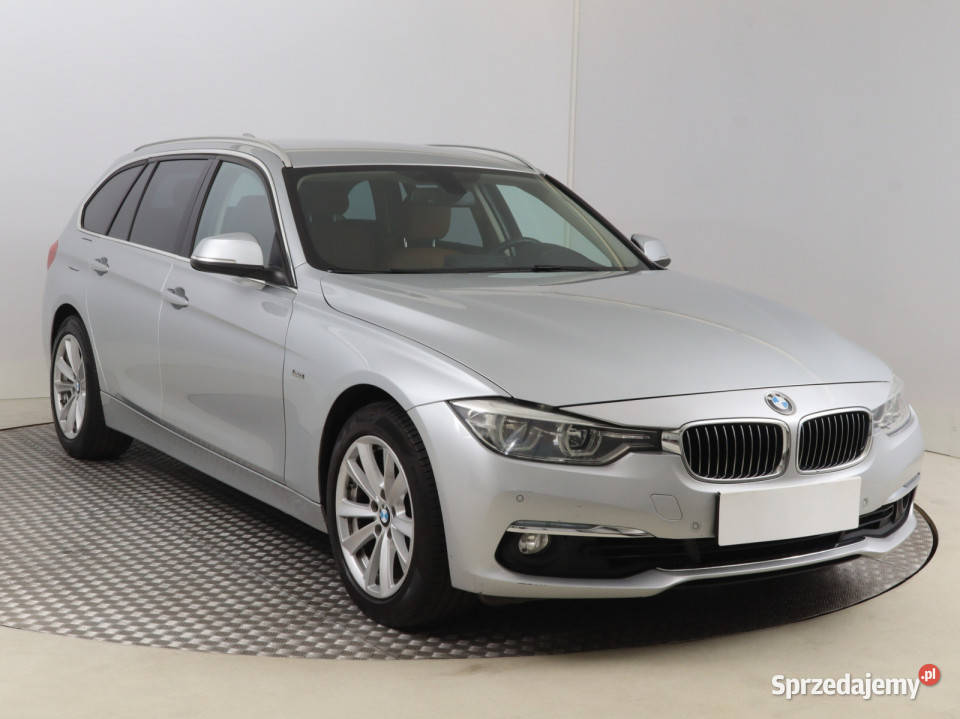 BMW 3 330 d xDrive Kombi Motoryzacja