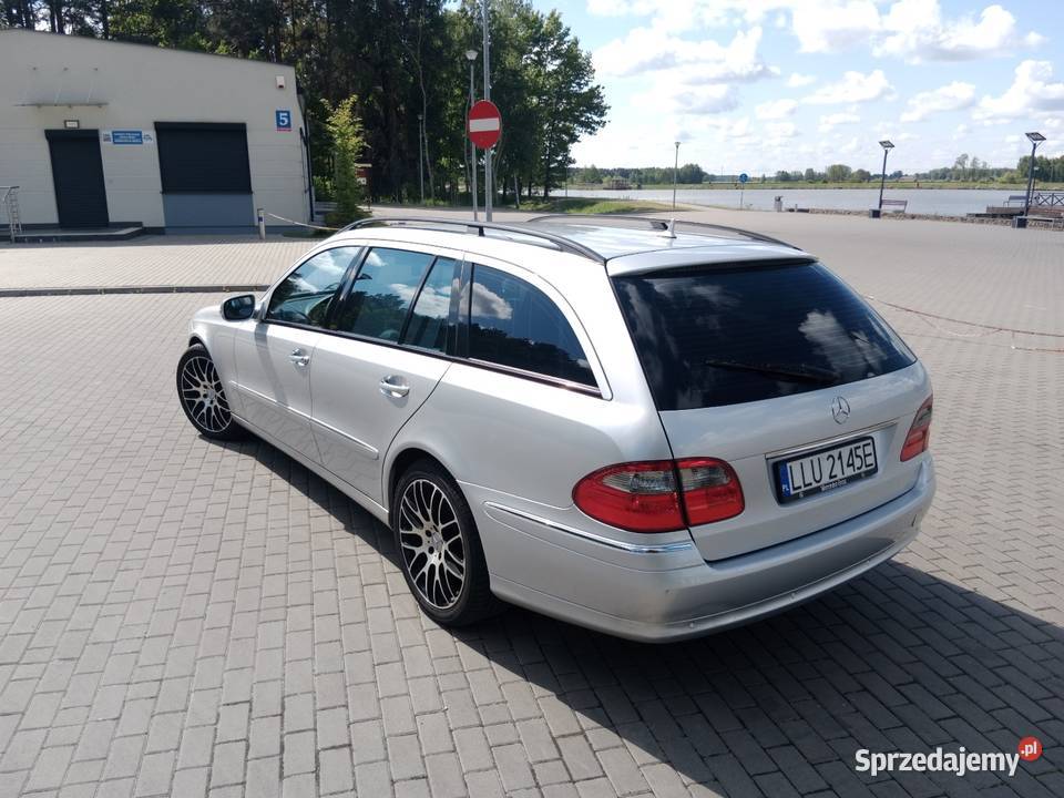 Super stan mały przebieg bogato wyposażony Łuków