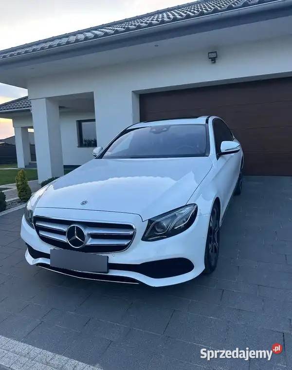 Bezwypadkowa E klasa 20d 4 MATIC niski przebieg nieuszkodzony Mińsk Mazowiecki