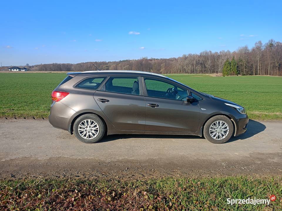 Kia ceed kombi 16gdi benzyna nieuszkodzony