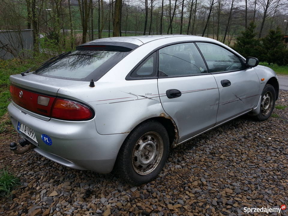 Sprzedam Mazde 323F do remontu na części centralny zamek Siekierczyna