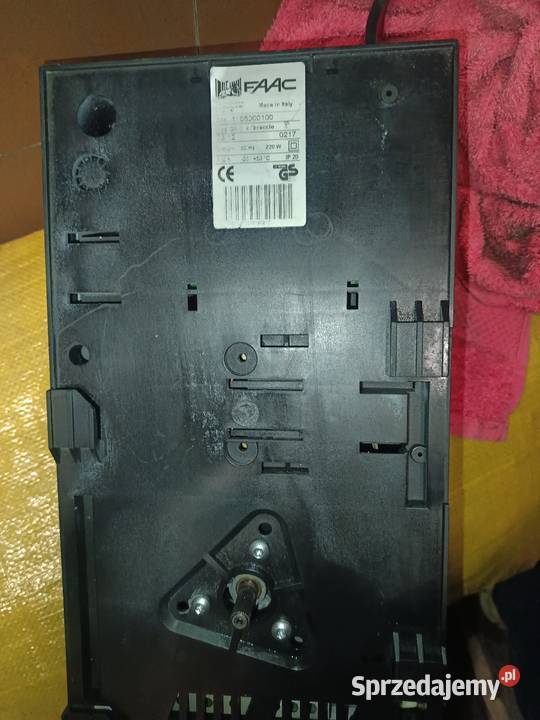 Automat do bramy garażowej FAAC d600 Duczki