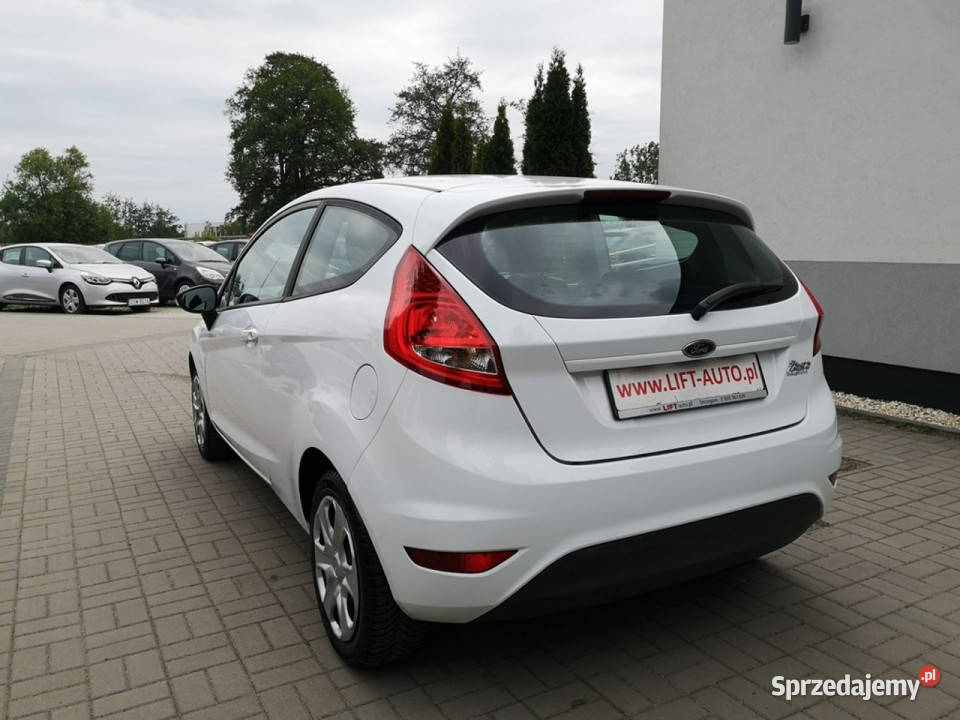 Ford Fiesta 125 16V 60 Klimatyzacja Isofix możliwa zamiana Strzegom sprzedam