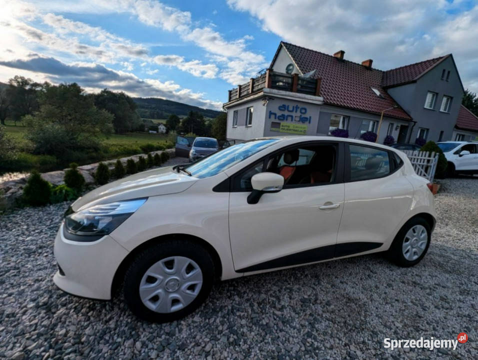 Renault Clio Clio IV 12 stary silnik 5 drzwi HB dolnośląskie Kamienna Góra