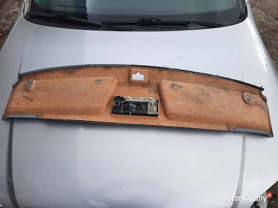 Mercedes 190 w201 podsufitka Września