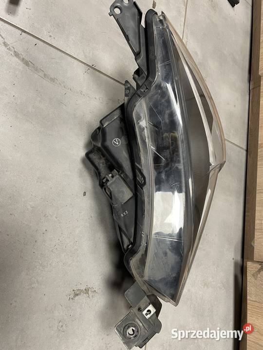 Mazda 2 reflektor full led lewy przód Kozubszczyzna