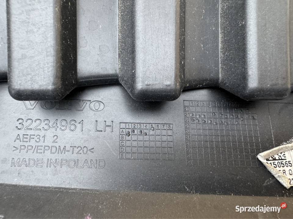 Kratka zderzaka przód lewa xc60 II 2 lift Sieraków