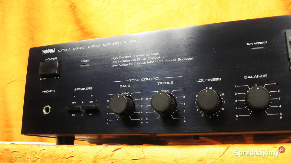 YAMAHA A420 WZMACNIACZ VINTAGE super stan Świebodzice