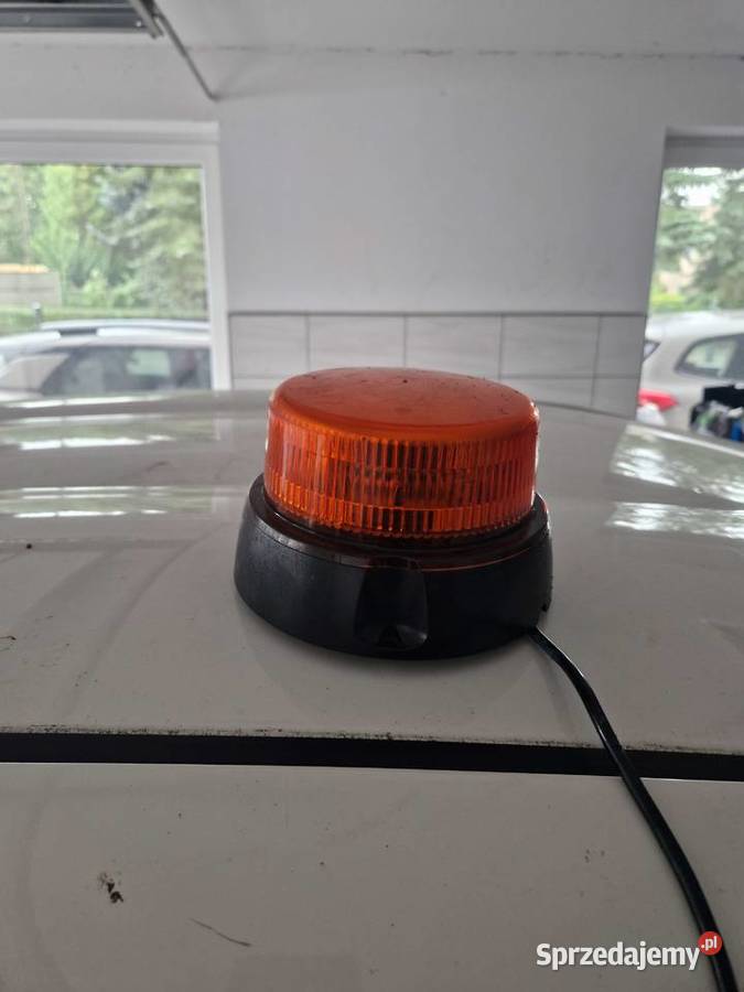 Kampa ostrzegawcza na dach kogut Waś Lampy ostrzegawcze, koguty Złocieniec