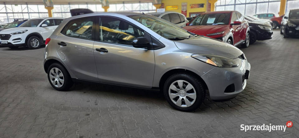 Mazda 2 OPIS W podanej roczna gwarancja II Zarejestrowany w Polsce Mysłowice sprzedam