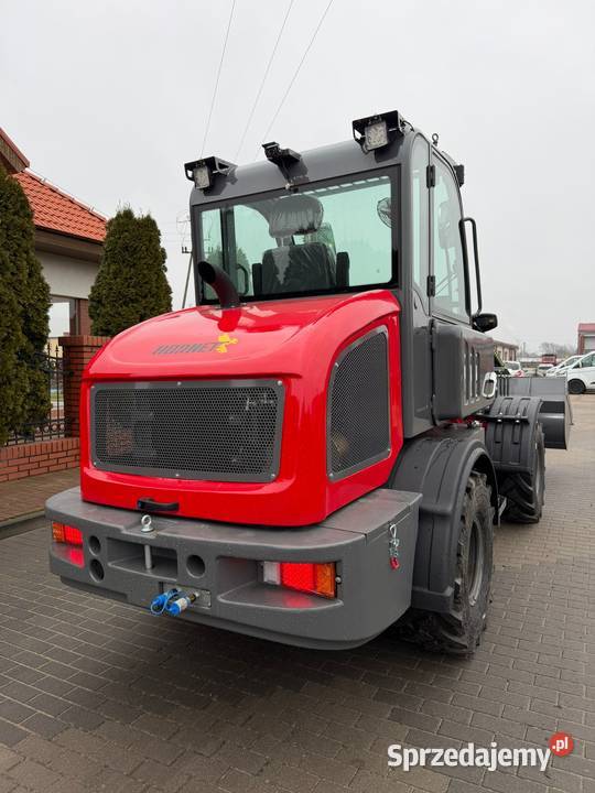 Ładowarka 44 HORNET HMA818T 1800 udźwigu