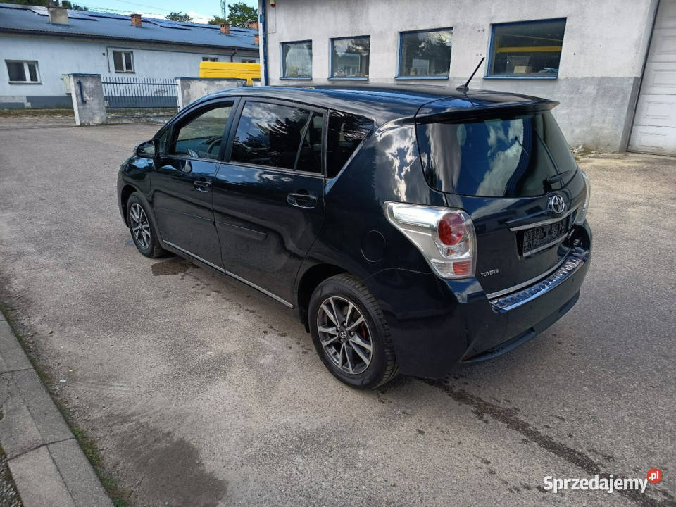 Toyota Verso Bezwypadkowy ks serwisowa nieuszkodzony lubelskie Janów Lubelski sprzedam