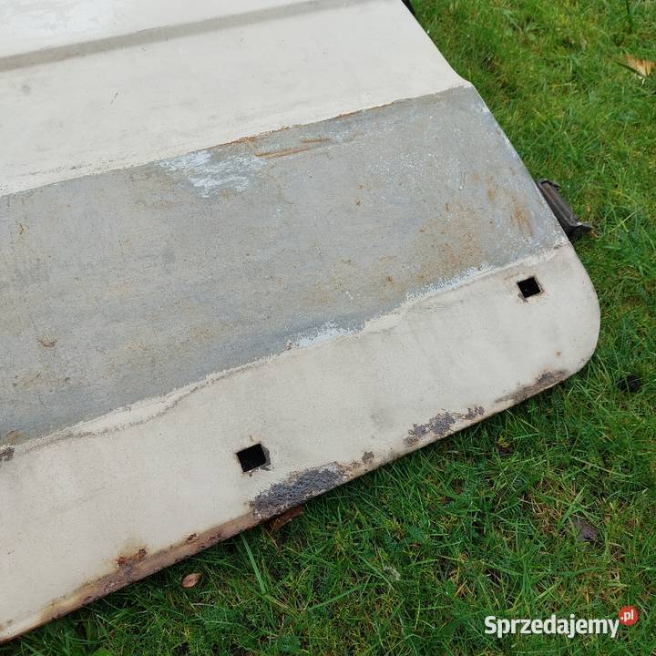 Drzwi prawe FIAT 126P FL do poprawek Drzwi Olesno sprzedam