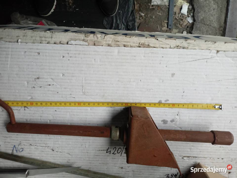 Korba wieszaka PRAWEGO Ursus 9021224 PRL ZM Warszawa sprzedam