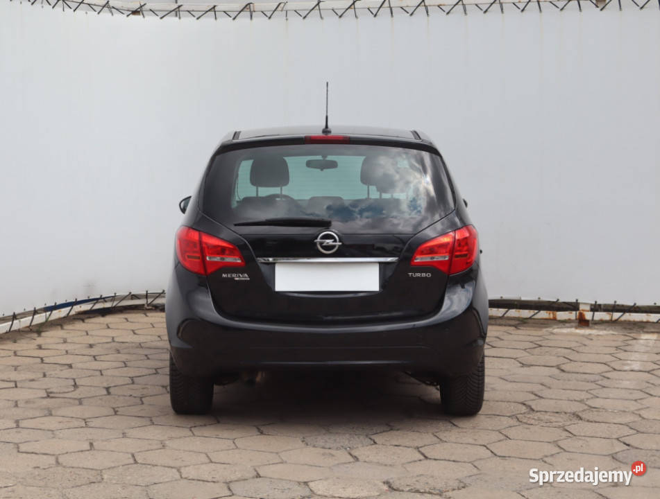 Opel Meriva 14 Turbo czarny sprzedam