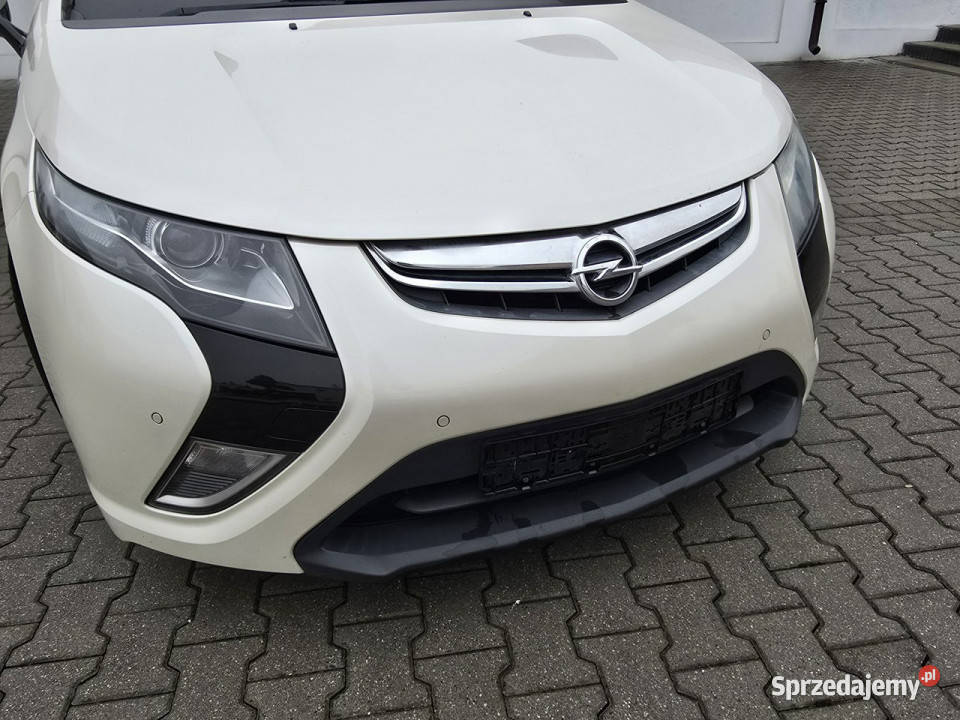 Opel Ampera biały