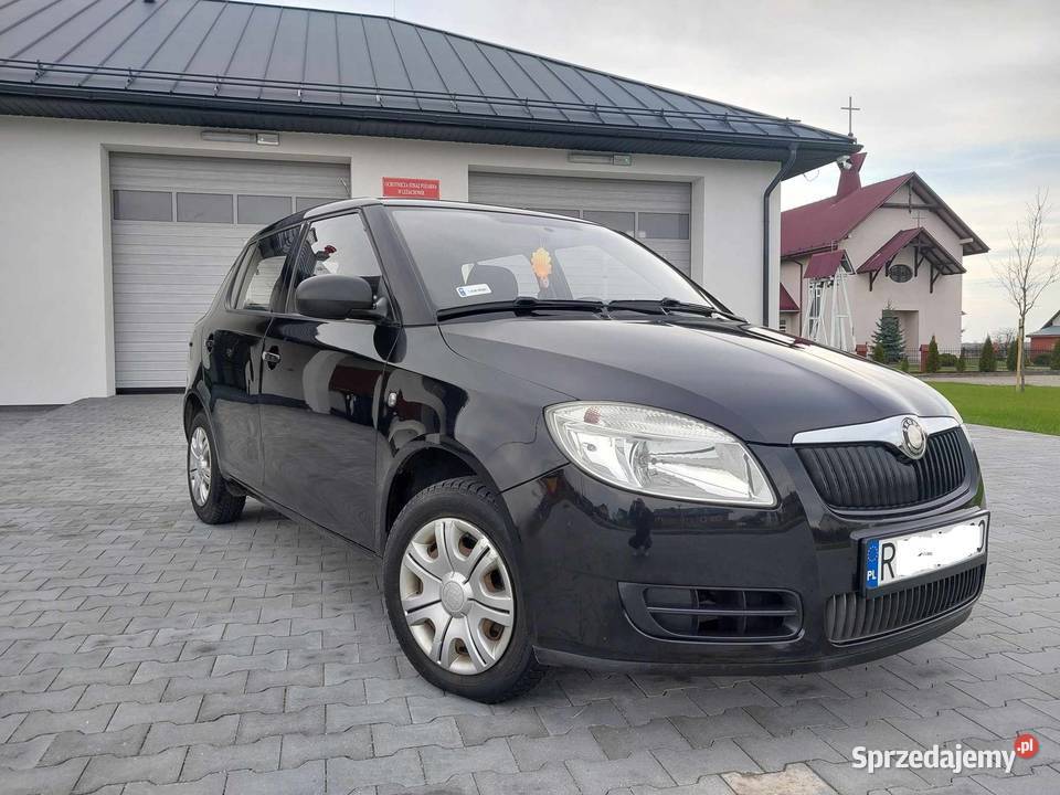 Skoda Fabia 2 12 Benzyna 2009 Okazja Rok produkcji 2009 Przeworsk
