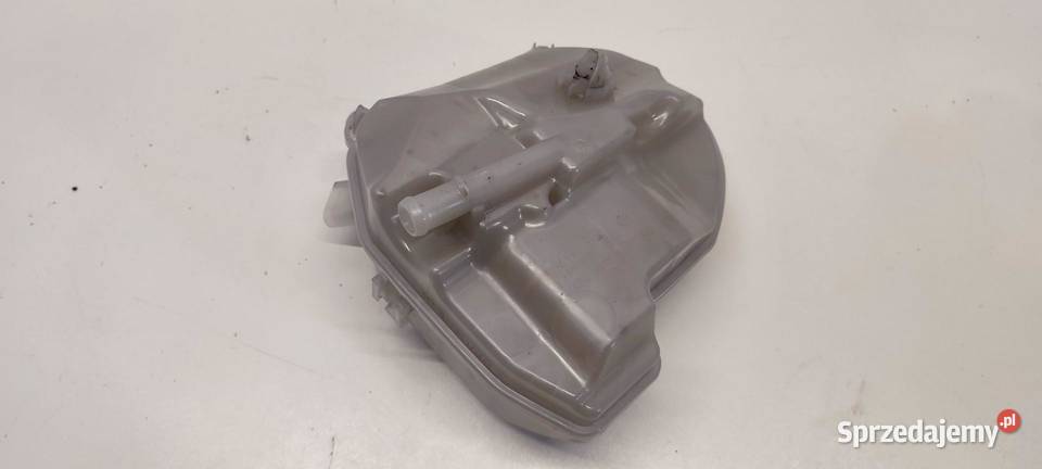 VW TIGUAN II ZBIORNICZEK WYRÓWNAWCZY 5WA121407F osobowe sprzedam