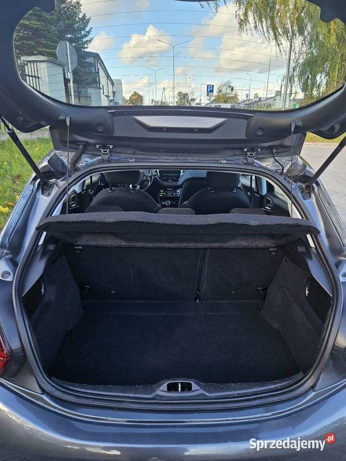 Peugeot 208 Bogate wyposażenie Niski przebieg Hatchback Pruszcz Gdański