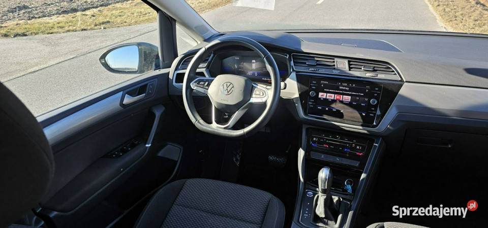 Volkswagen Touran Volkswagen Touran 15 TSI EVO 7 czujnik martwego pola Pleszew