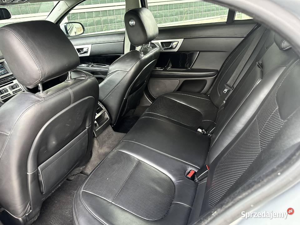 Jaguar XF 2012r 30d 275 możliwa zamiana Skarżysko-Kamienna
