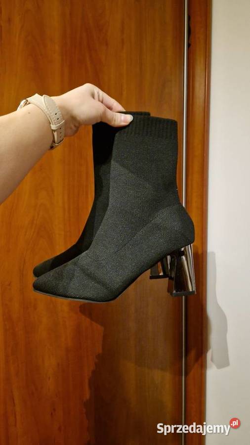 Botki na słupku Olsztyn