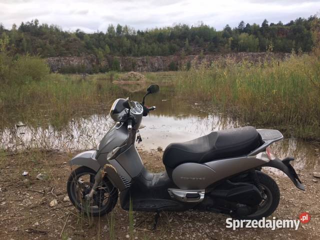 skuter aprilia scarabeo 250 vespa piaggio honda Rok produkcji 2007 Kielce