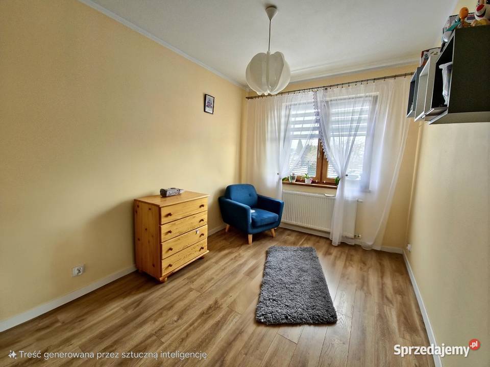 Urokliwy wolnostojący dom w Kijach ogródek świętokrzyskie Kije