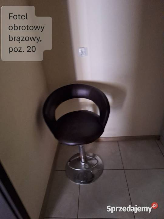 Syndyk sprzeda fotel obrotowy brązowy Sieradz