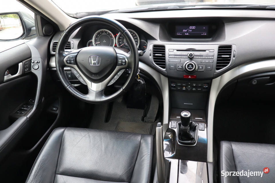 Honda Accord 20 iVTEC ASR (kontrola trakcji)