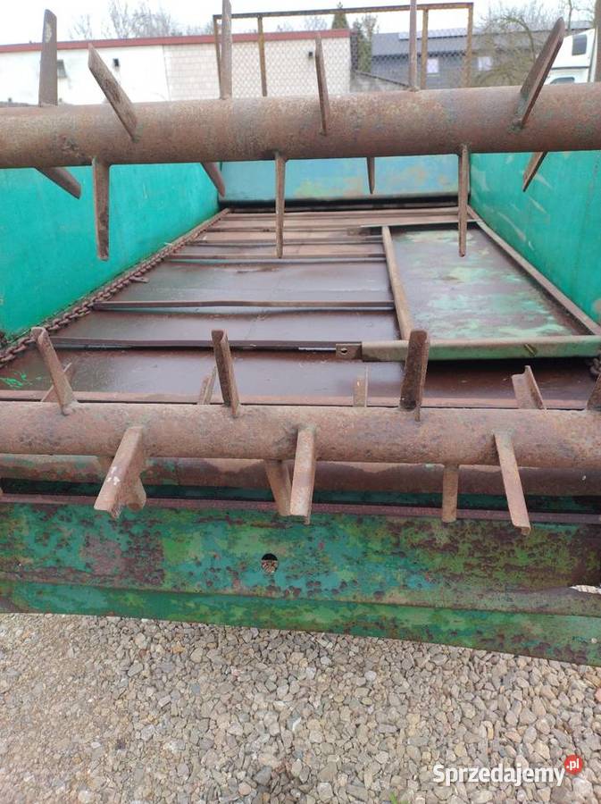 Rozrzutnik obornika nieuszkodzony Konaszówka