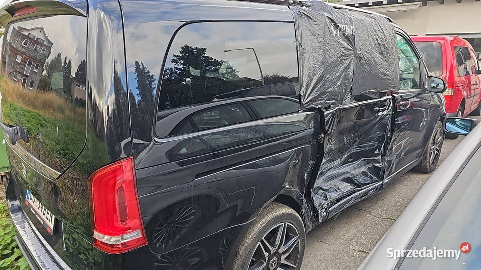 Mercedes Vklasa 2018 7 osobowy nieuszkodzony Wołów