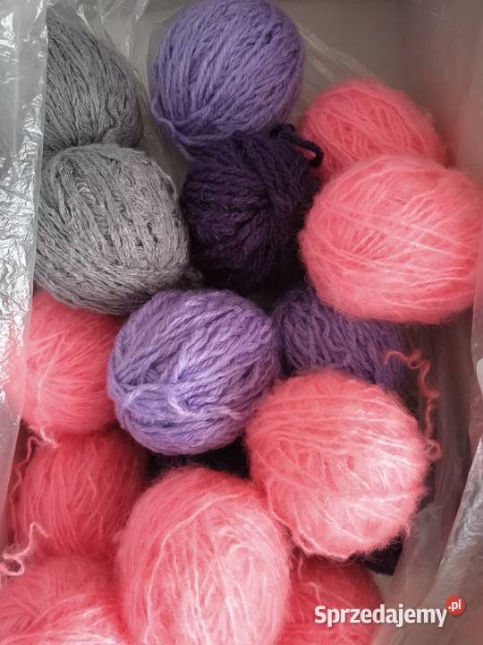 Włóczka na robótki ręczne na szydełko 12 kulek Kraków